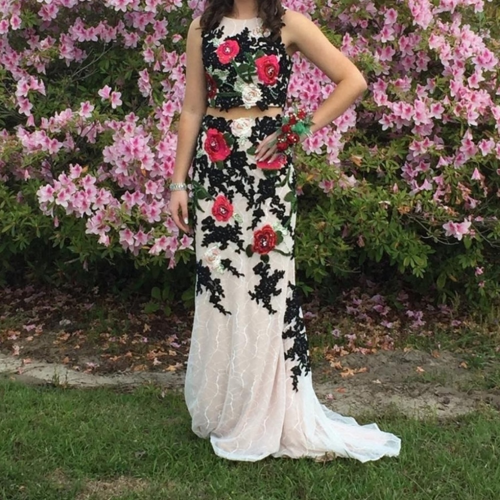 Prom Dress - Picture 2 of 2